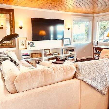 Puget Sound Chic Romantic Cottage With Private Beach Access & Gated Entry Port Ludlow Экстерьер фото