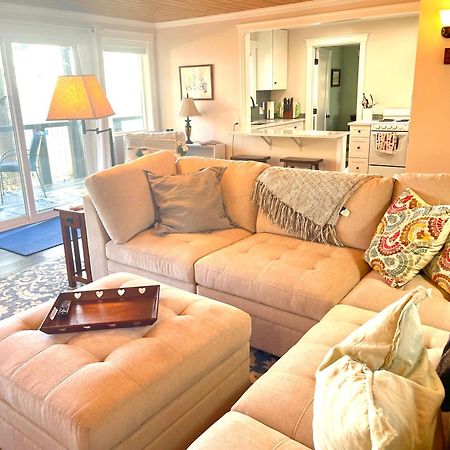 Puget Sound Chic Romantic Cottage With Private Beach Access & Gated Entry Port Ludlow Экстерьер фото