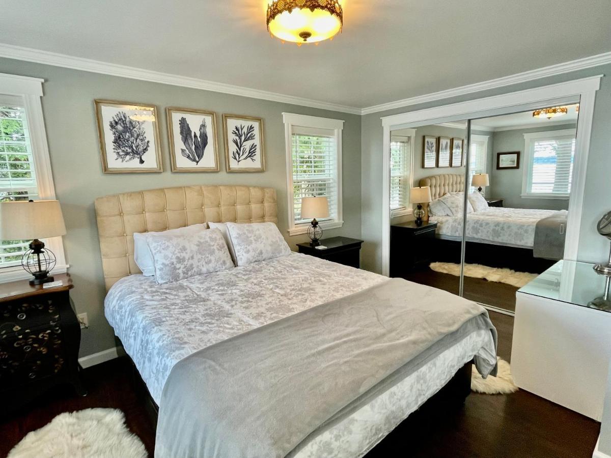 Puget Sound Chic Romantic Cottage With Private Beach Access & Gated Entry Port Ludlow Экстерьер фото